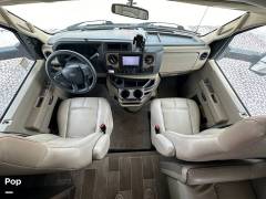 2022 Thor Motor Coach Chateau 28Z, $ 59,900