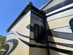 2015 Newmar Dutch Star 4018, $ 274,500