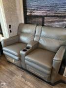2021 Jayco Eagle 357 Mdok, $ 56,999