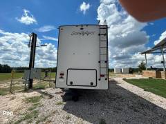 2022 Forest River Sandpiper 391FLRB, $ 80,800