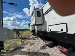 2022 Forest River Sandpiper 391FLRB, $ 80,800