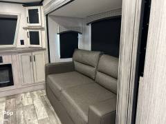 2022 Forest River Sandpiper 391FLRB, $ 80,800