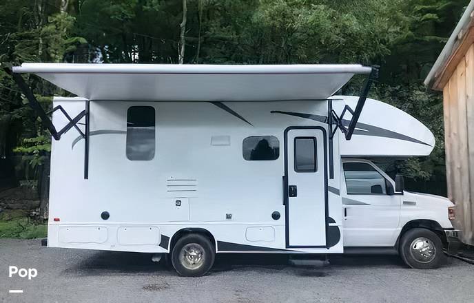 2021 Jayco Redhawk 22J, $ 60,000