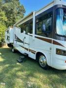 2011 Forest River Georgetown 350TS, $ 46,000