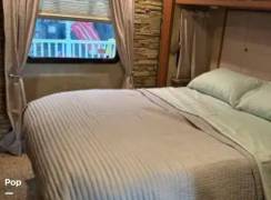 2011 Forest River Georgetown 350TS, $ 46,000