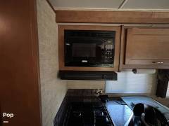 2018 Winnebago Minnie Winnie 31G, $ 62,500