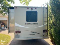2018 Winnebago Minnie Winnie 31G, $ 62,500