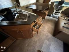 2018 Winnebago Minnie Winnie 31G, $ 62,500