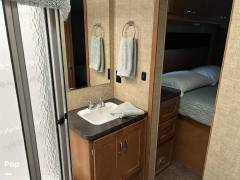 2018 Winnebago Minnie Winnie 31G, $ 62,500