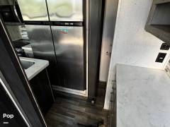 2021 Keystone Avalanche 395BH, $ 52,500