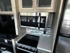 2021 Keystone Avalanche 395BH, $ 52,500