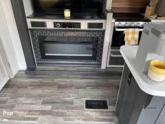 2021 Keystone Avalanche 395BH, $ 52,500