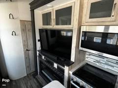 2021 Keystone Avalanche 395BH, $ 52,500