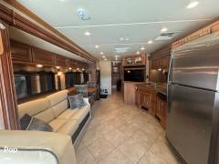 2015 Holiday Rambler Ambassador 38DBT, $ 100,000