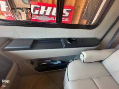 2015 Holiday Rambler Ambassador 38DBT, $ 100,000