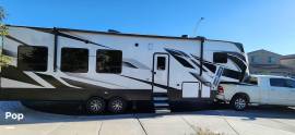 2022 Voltage Triton 3351 - Toy Hauler, $ 54,500