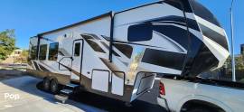 2022 Voltage Triton 3351 - Toy Hauler, $ 54,500