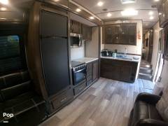 2022 Voltage Triton 3351 - Toy Hauler, $ 54,500