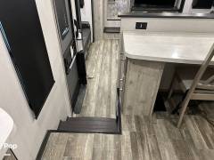 2022 Keystone Alpine 3790FK, $ 82,900