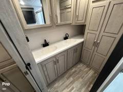 2022 Keystone Alpine 3790FK, $ 82,900