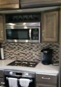 2020 Keystone Montana 3121RL, $ 33,000