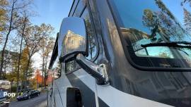 2023 Thor Motor Coach Hurricane 34J, $ 149,900