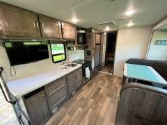 2020 Winnebago Minnie Winnie 31K, $ 55,000