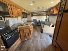 2019 Winnebago Vista 27PE, $ 65,000