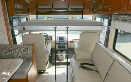 2019 Winnebago Vista 27PE, $ 65,000