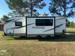 2022 Forest River Wildwood Heritage Glen 22RBHL, $ 23,000