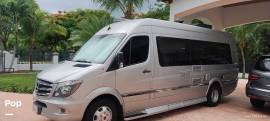 2016 Winnebago Era 70X, $ 84,750