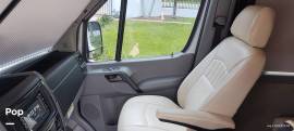 2016 Winnebago Era 70X, $ 84,750