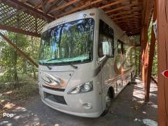 2015 Thor Motor Coach Hurricane 27K, $ 40,000