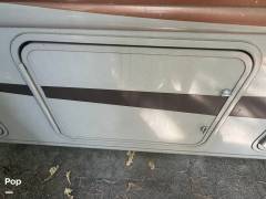 2015 Thor Motor Coach Hurricane 27K, $ 40,000