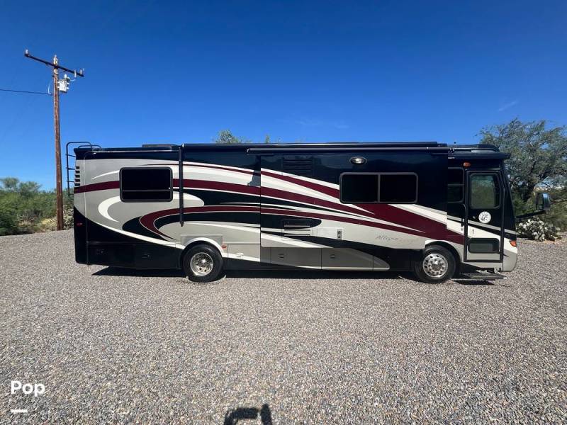 2013 Tiffin Allegro Breeze 32BR, $ 55,250