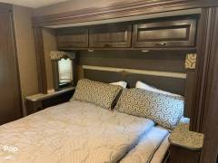 2019 Thor Motor Coach Hurricane 35M, $ 50,000