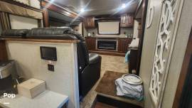 2019 Keystone Alpine 3701FL, $ 59,900