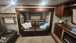 2019 Keystone Alpine 3701FL, $ 59,900