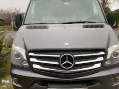 2015 Roadtrek CS Adventurous 22, $ 109,900