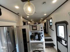 2022 Dutchmen Astoria 3803FLP, $ 60,000