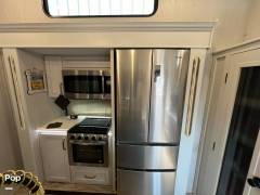 2022 Dutchmen Astoria 3803FLP, $ 60,000