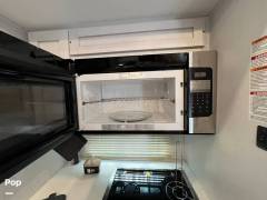 2022 Dutchmen Astoria 3803FLP, $ 60,000