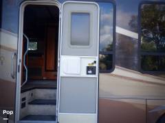 2008 Gulf Stream Yellowstone 8390, $ 52,499