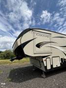 2019 Keystone Cougar 32DBH, $ 29,400