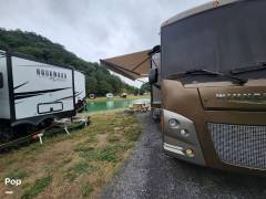 2015 Winnebago Vista 36Y, $ 64,000