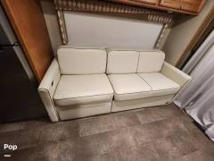 2015 Winnebago Vista 36Y, $ 64,000