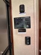 2019 Coachmen Pursuit 31BH, $ 81,000