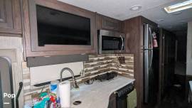 2019 Coachmen Mirada 35BH, $ 95,000