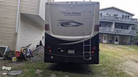2019 Coachmen Mirada 35BH, $ 95,000