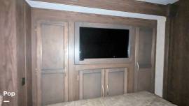 2019 Coachmen Mirada 35BH, $ 95,000